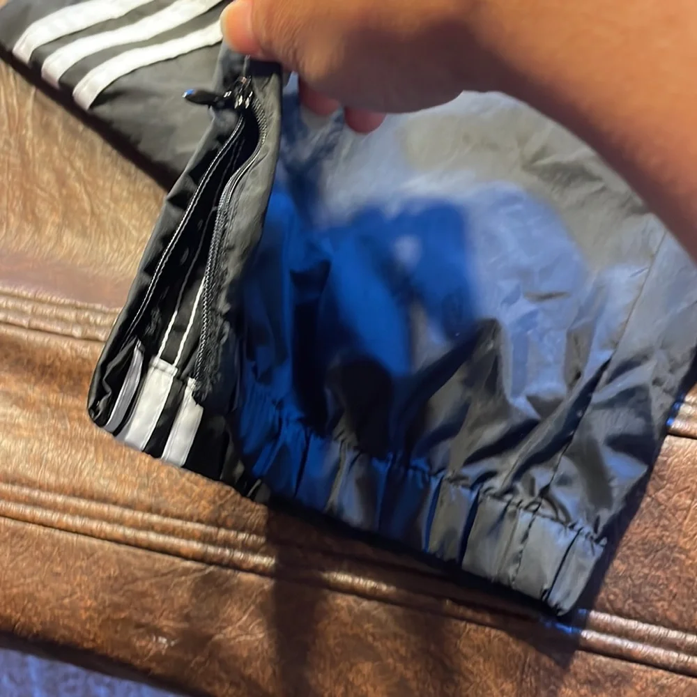 Men’s Adidas running pants -size Large - Picture 4 of 7